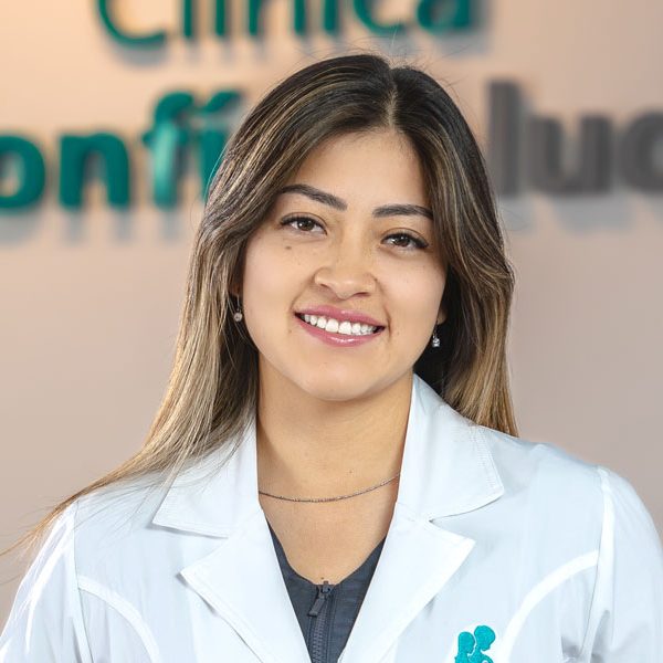 Dra. Anshirly Castro Lagones — Ginecología